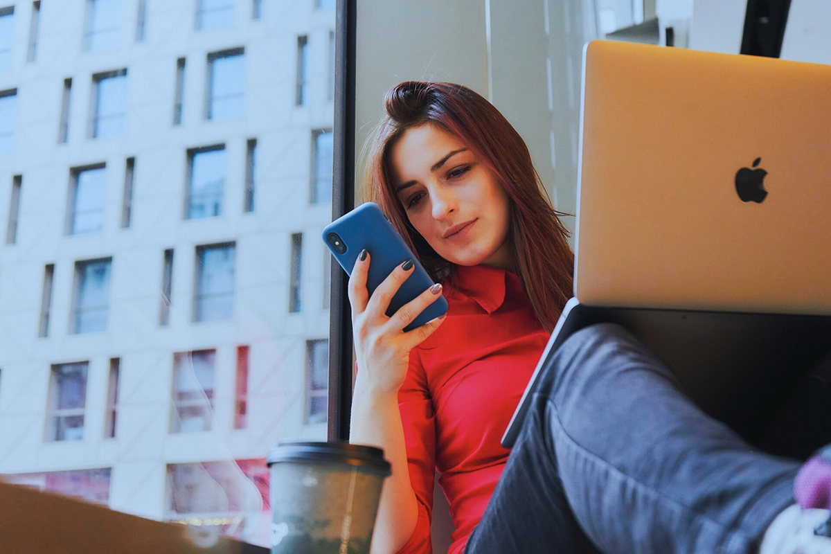 How to set boundaries working from home by shutting down work at the end of the day